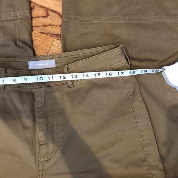 Everlane Wide Leg Crop in Tan - Picture 4 of 4